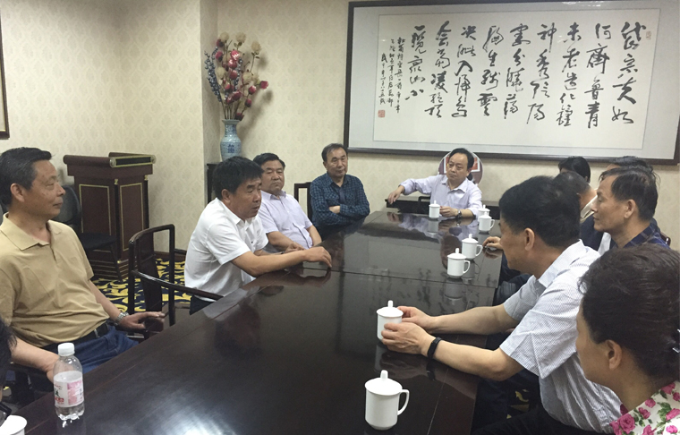 湖北省政府青岛考察团莅临基金会考察访问